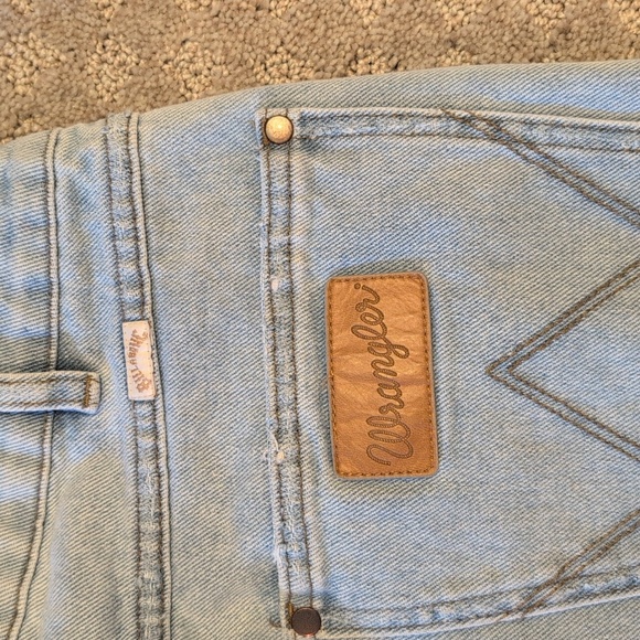 Wrangler Billabong Denim Collab Size 28 Patch It Up High Straight Jeans - Picture 2 of 12